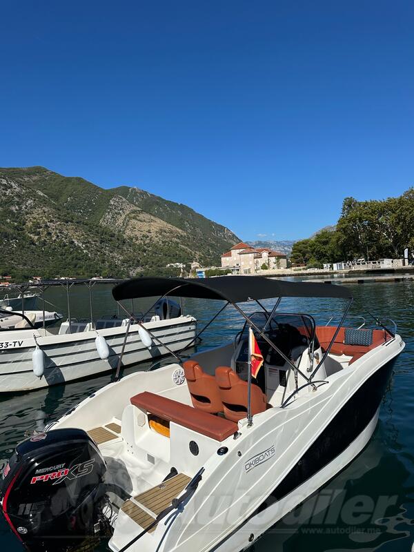 Ostalo - Oki boats - Barracuda 545 Open