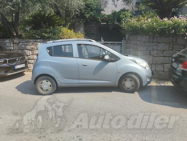 Chevrolet - Spark - 1,0