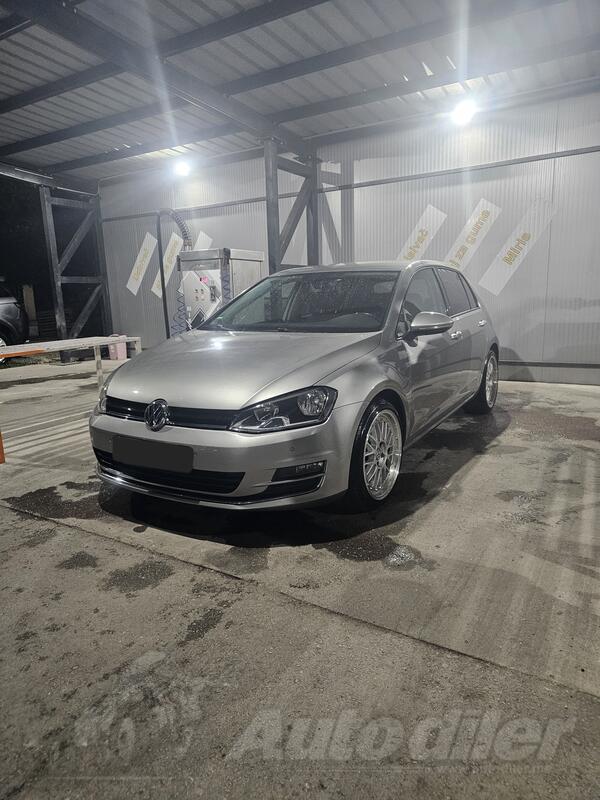 Volkswagen - Golf 7 - 2.0 TDI