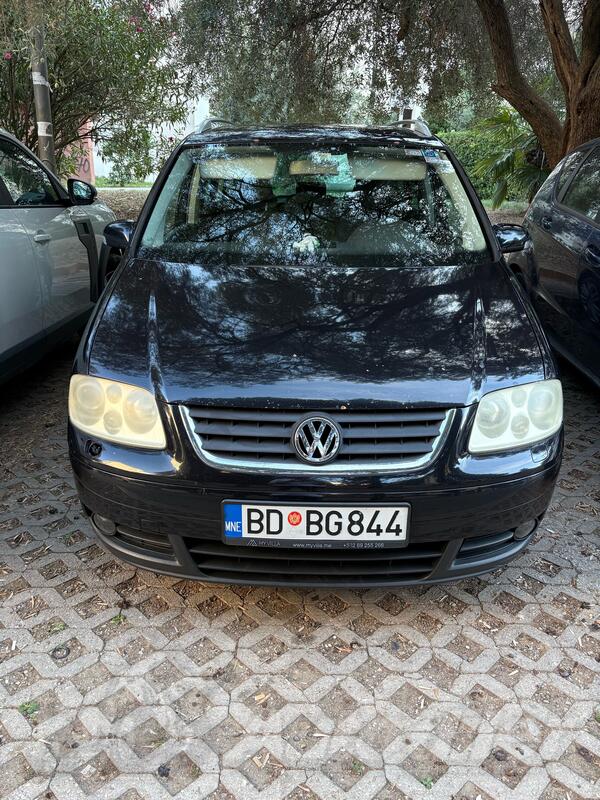 Volkswagen - Touran - 2.0 TDI