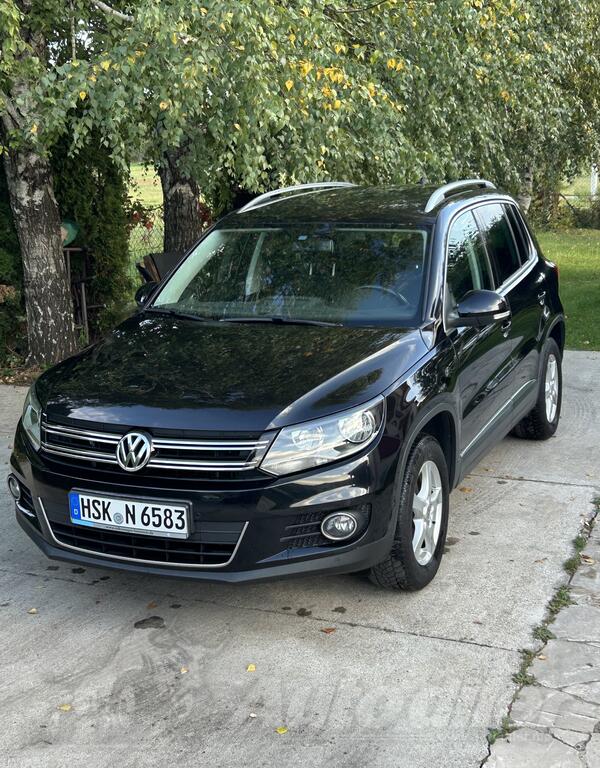 Volkswagen - Tiguan - 4x4 DSG