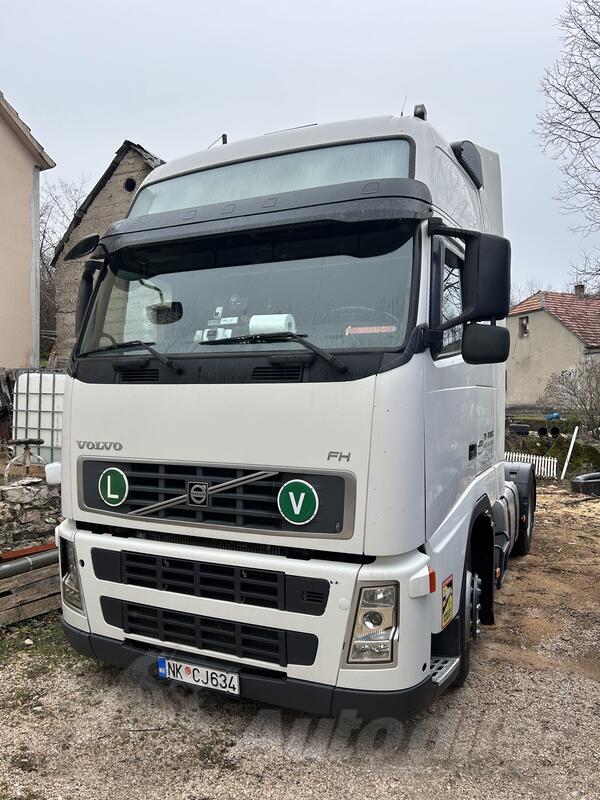 Volvo - FH400