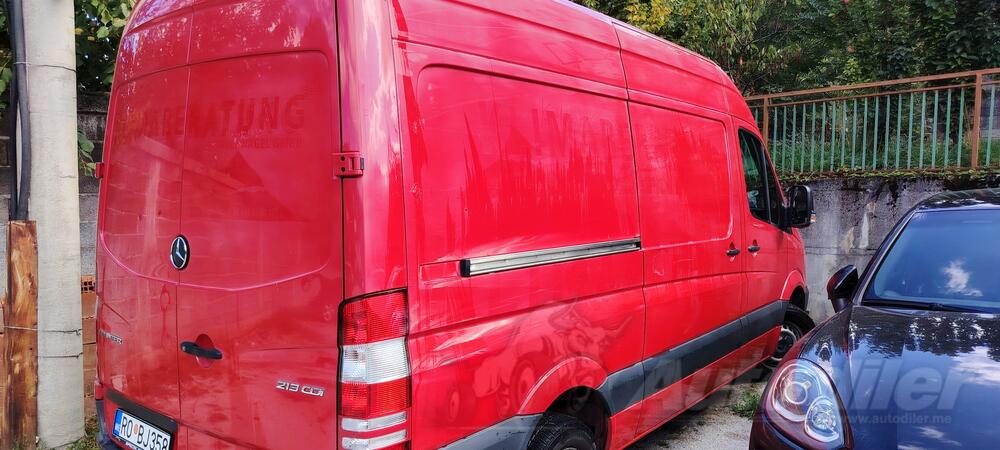 Mercedes Benz - sprinter 213