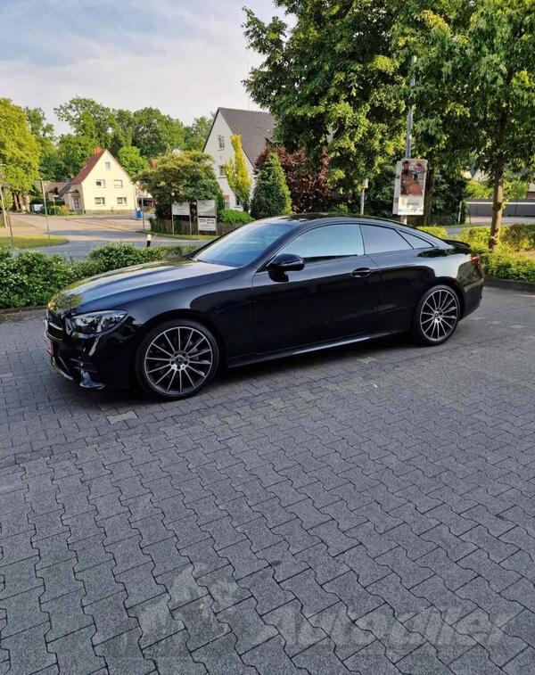 Mercedes Benz - E 200 - E 220 Coupe AMG Line