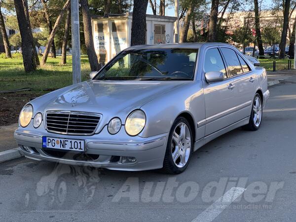 Mercedes Benz - E 200 - KOMPRESSOR crveni motor