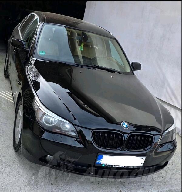 BMW - 520