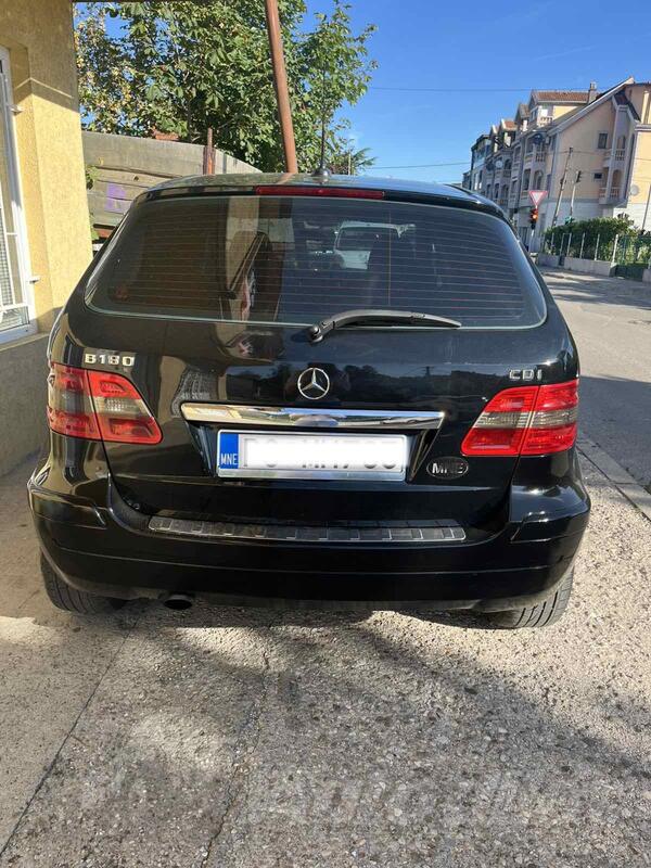 Mercedes Benz - B 180 - b180
