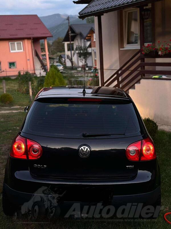 Volkswagen - Golf 5 - 1.9tdi