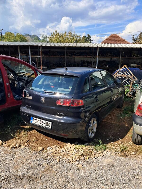 U djelovima Seat - Ibiza 1.2 b