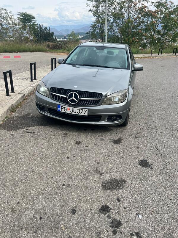 Mercedes Benz - C 200