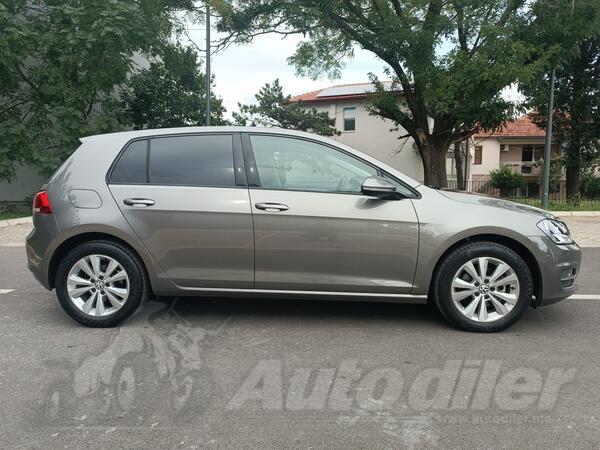 Volkswagen - Golf 7 - 1.6 TDI