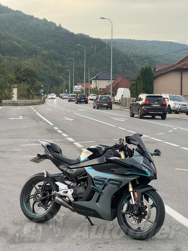 CFMoto - 450 SR-S