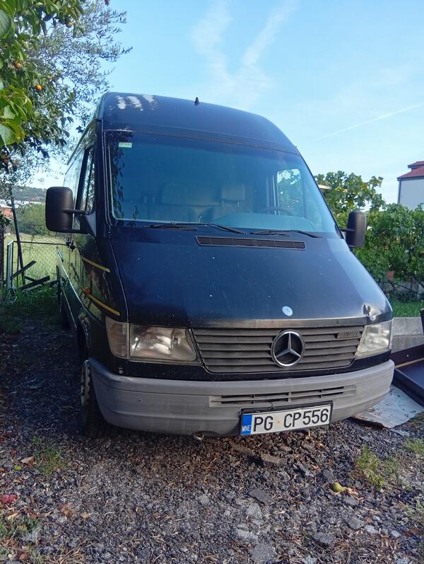 Mercedes Benz - Ostalo - 212D