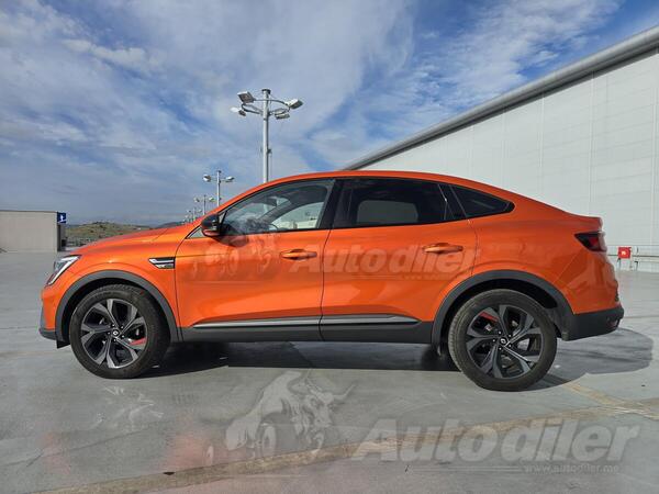 Renault - Megane Conquest - Renault Arkana RS LINE TCe 140 EDC