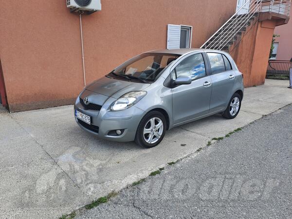 Toyota - Yaris - toyota yaris 1.4 d