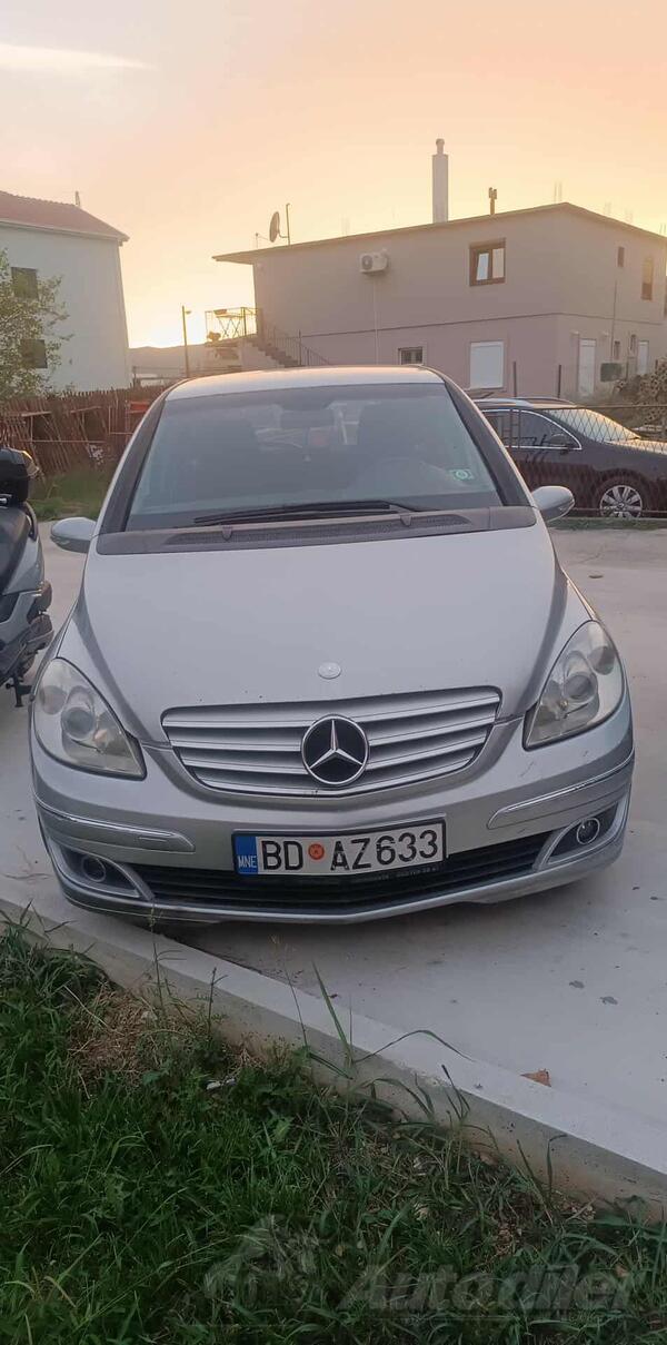 Mercedes Benz - B 180 - 2.0