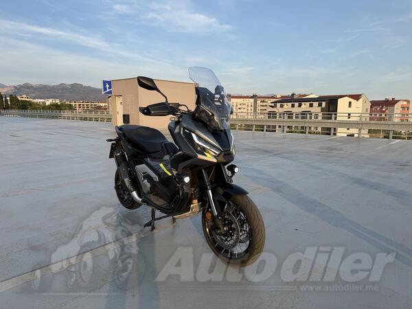 Honda - X-ADV 750 MY2024