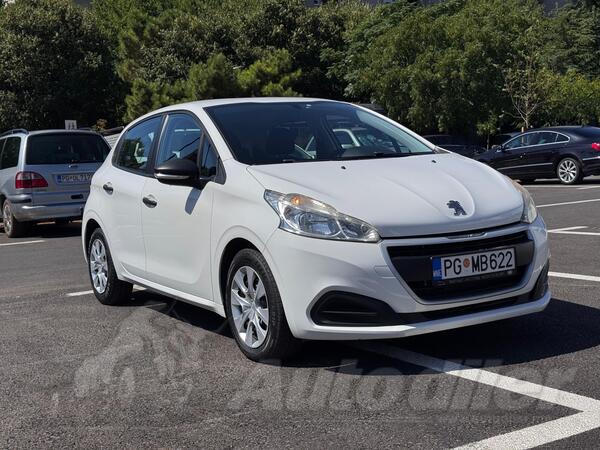 Peugeot - 208 - 1.6 HDI