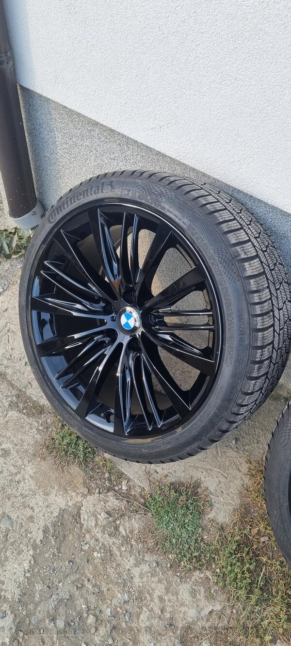 Fabričke felne i continental gume