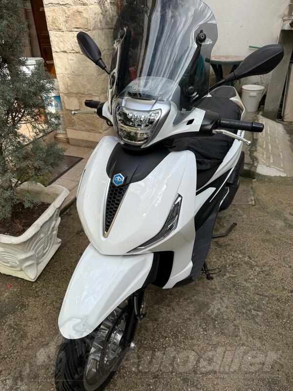 Piaggio - Beverly 400hpe