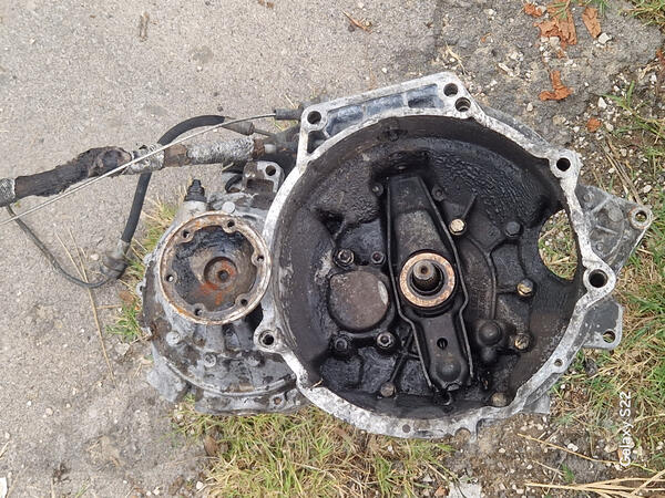 Mjenjači za Automobile - Volkswagen - Passat    - 1994