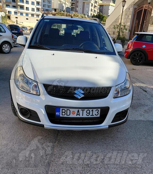 Suzuki - SX4