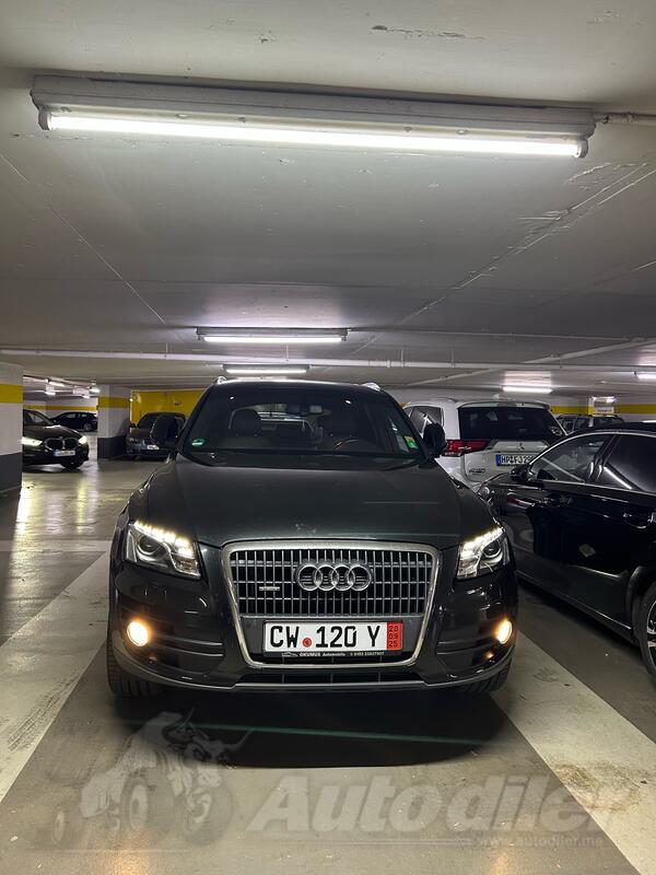 Audi - Q5 - 2.0