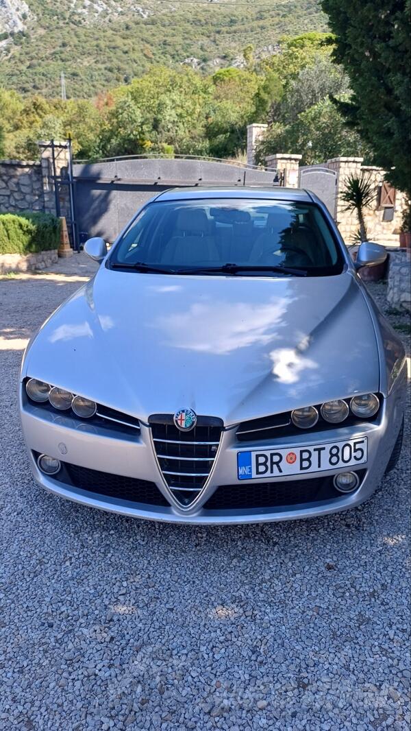Alfa Romeo - 159 - 2.0 JTDM