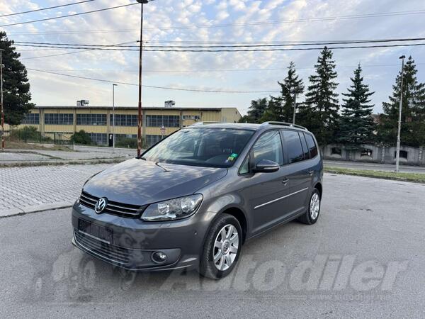 Volkswagen - Touran