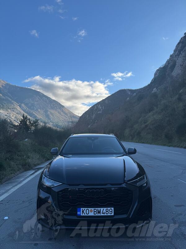 Audi - RS Q8