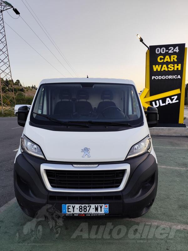 Peugeot - Boxer