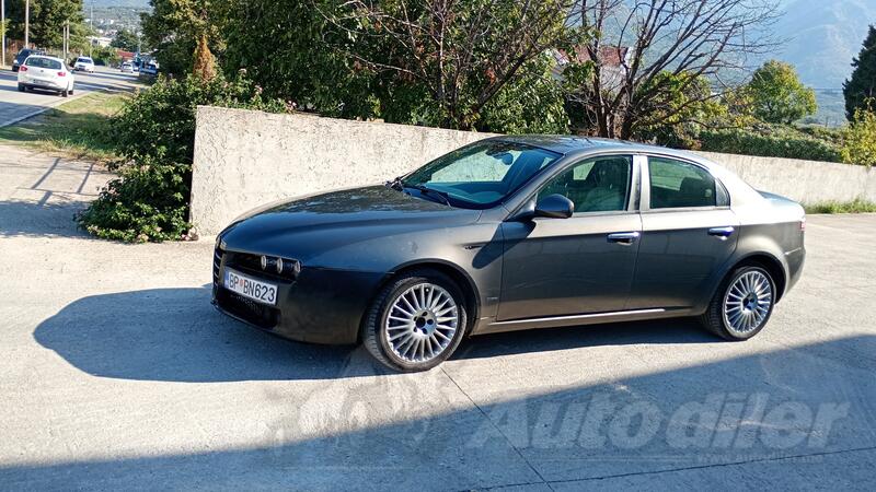 Alfa Romeo - 159 - 1.9