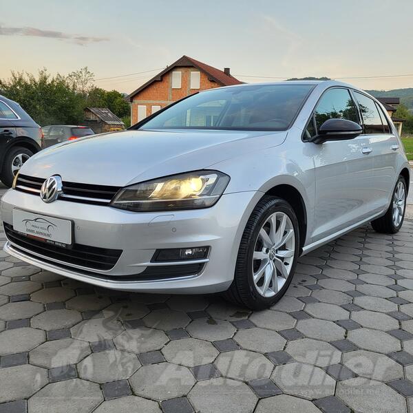 Volkswagen - Golf 7 - 2.0 tdi highline