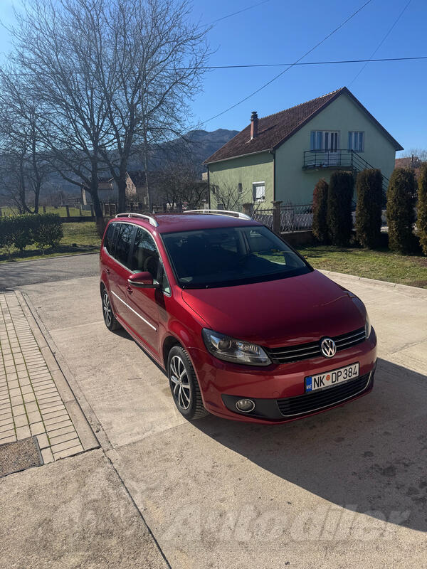 Volkswagen - Touran - 2.0 TDI