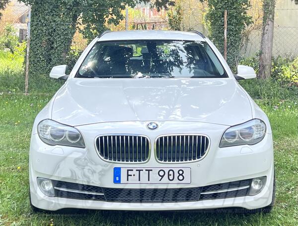BMW - 520 - 520d Touring