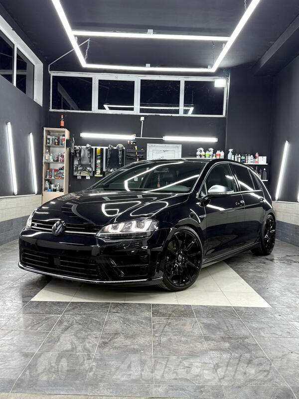 Volkswagen - Golf 7 - R