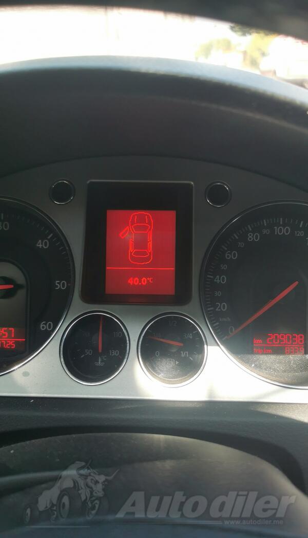 Instrument tabla za Automobile - Volkswagen - Passat    - 2008