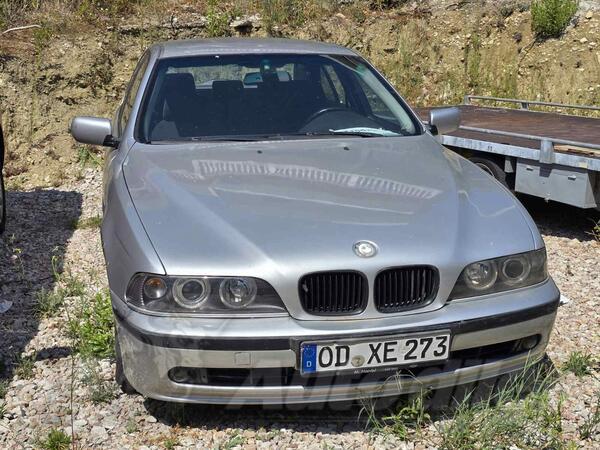 BMW - 525 - d