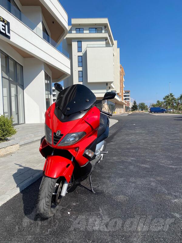 Gilera - Nexus