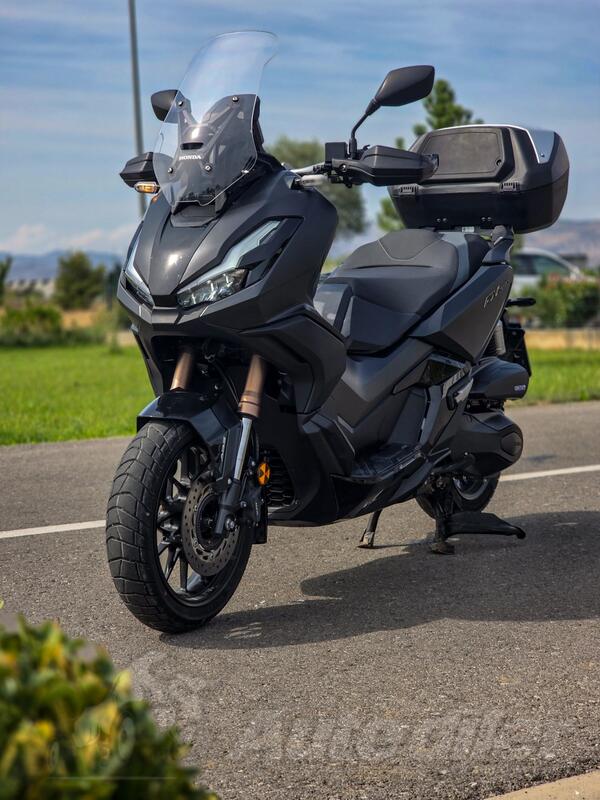 Honda - ADV 350