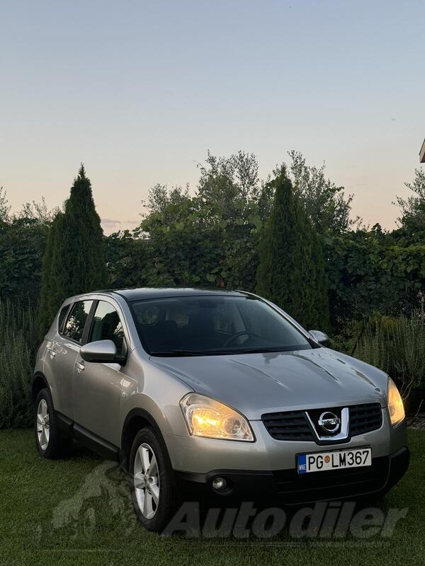 Nissan - Qashqai - 2.o
