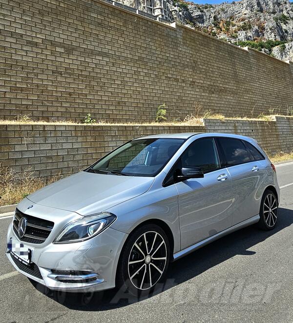 Mercedes Benz - B 180 - B180