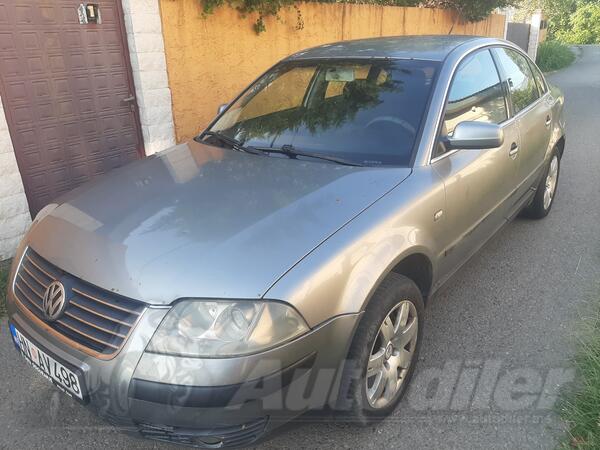 Volkswagen - Passat - 1.9