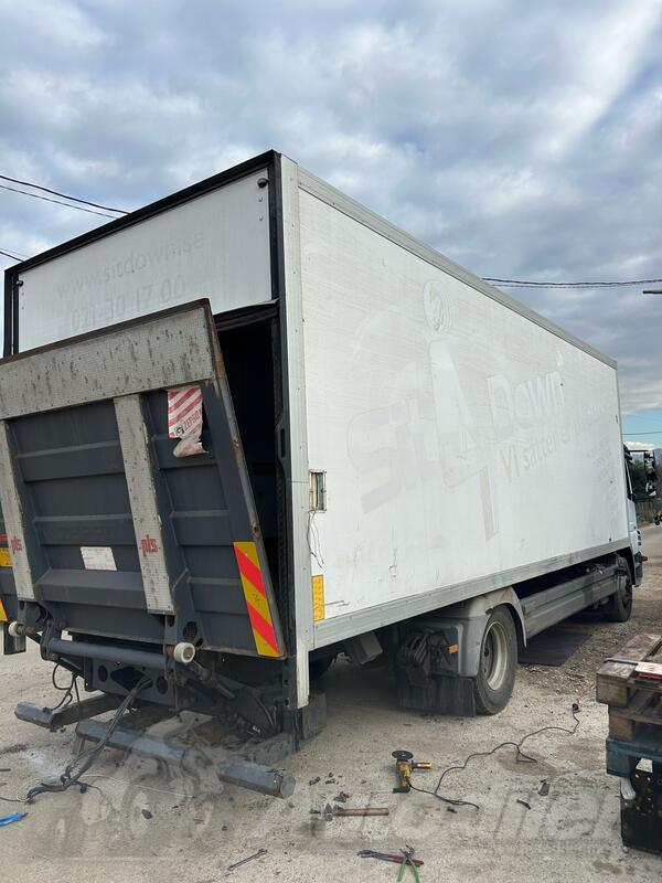 Mercedes Benz - 1224