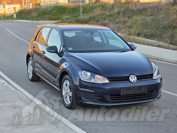 Volkswagen - Golf 7 - 2.0 bluemotion