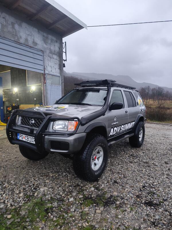 Nissan - Pathfinder - 3.3 v6