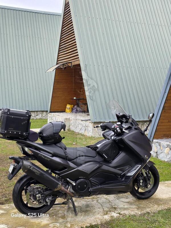 Yamaha - T max