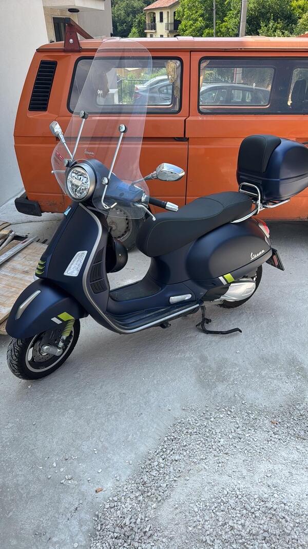 Vespa - 300