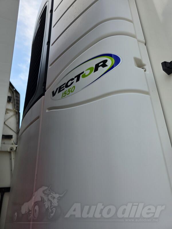 Schmitz Cargobull - XL