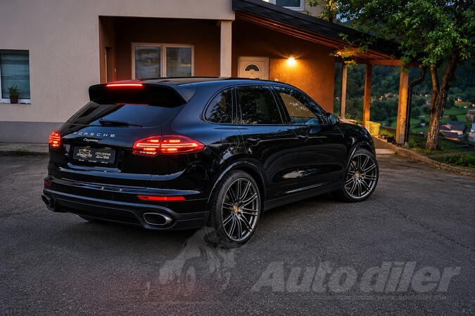 Porsche - Cayenne - platinum